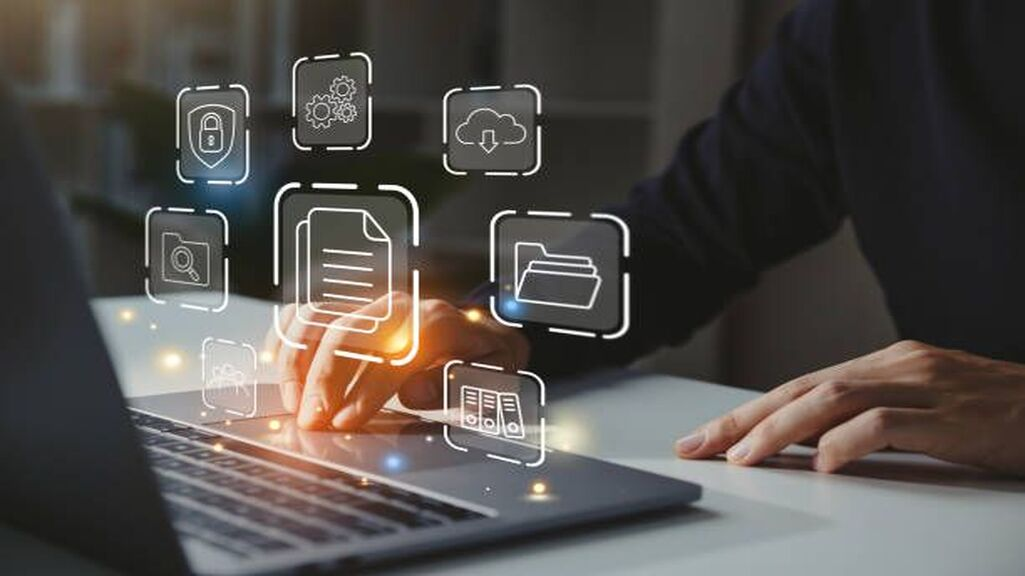 How Can Virtual Assistant Reduce Cost & Improve Efficiency